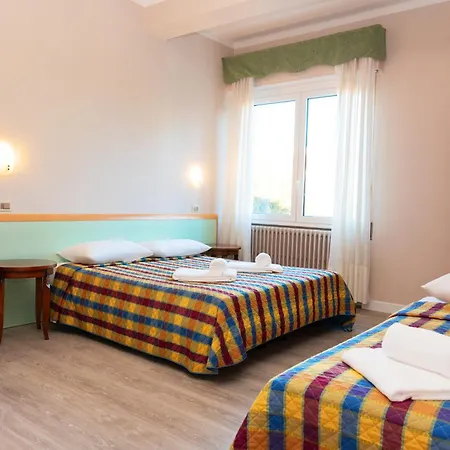 Hotel Astoria 3*